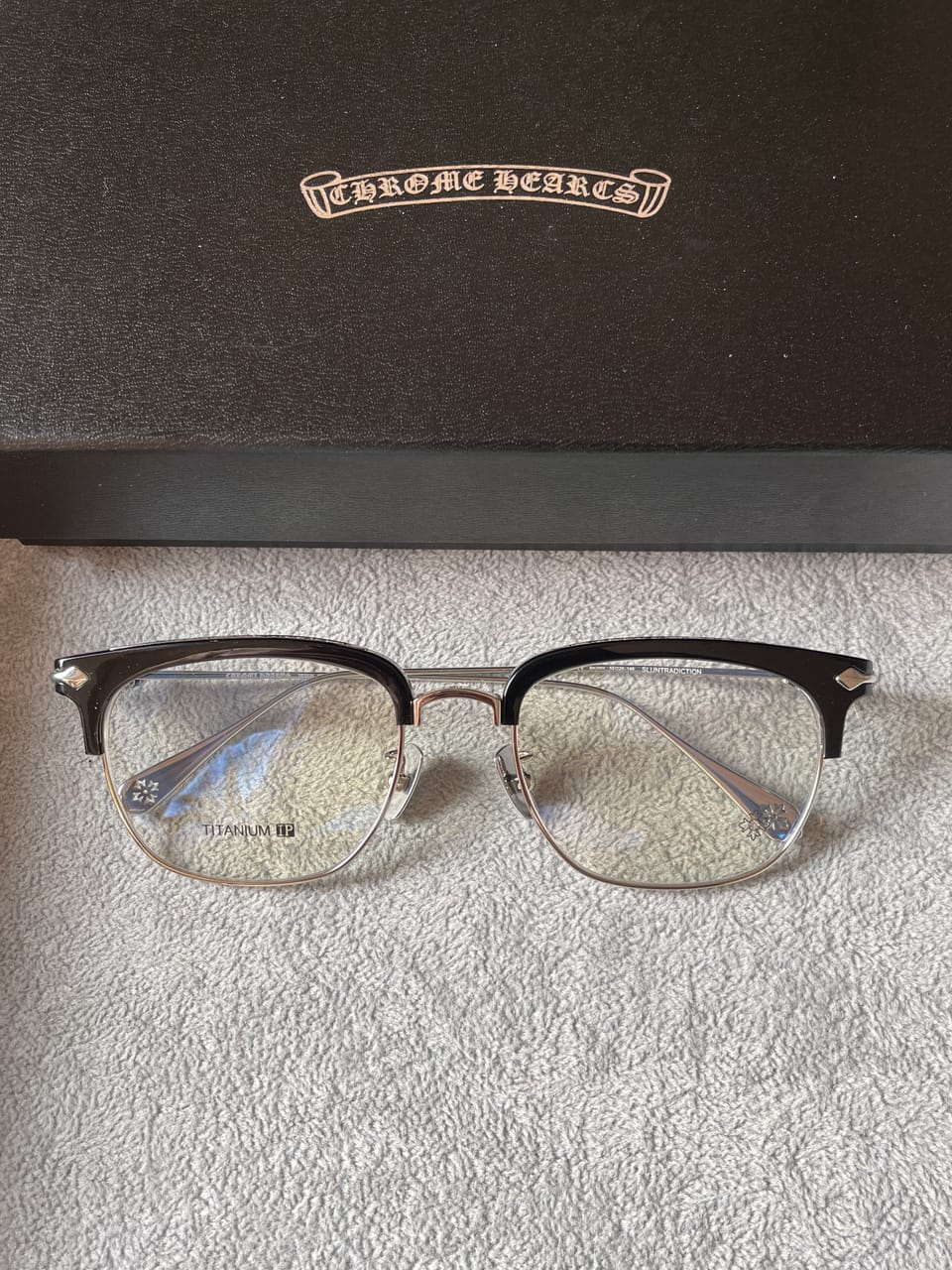 CHROME HEARTS SLUNTRADICTION