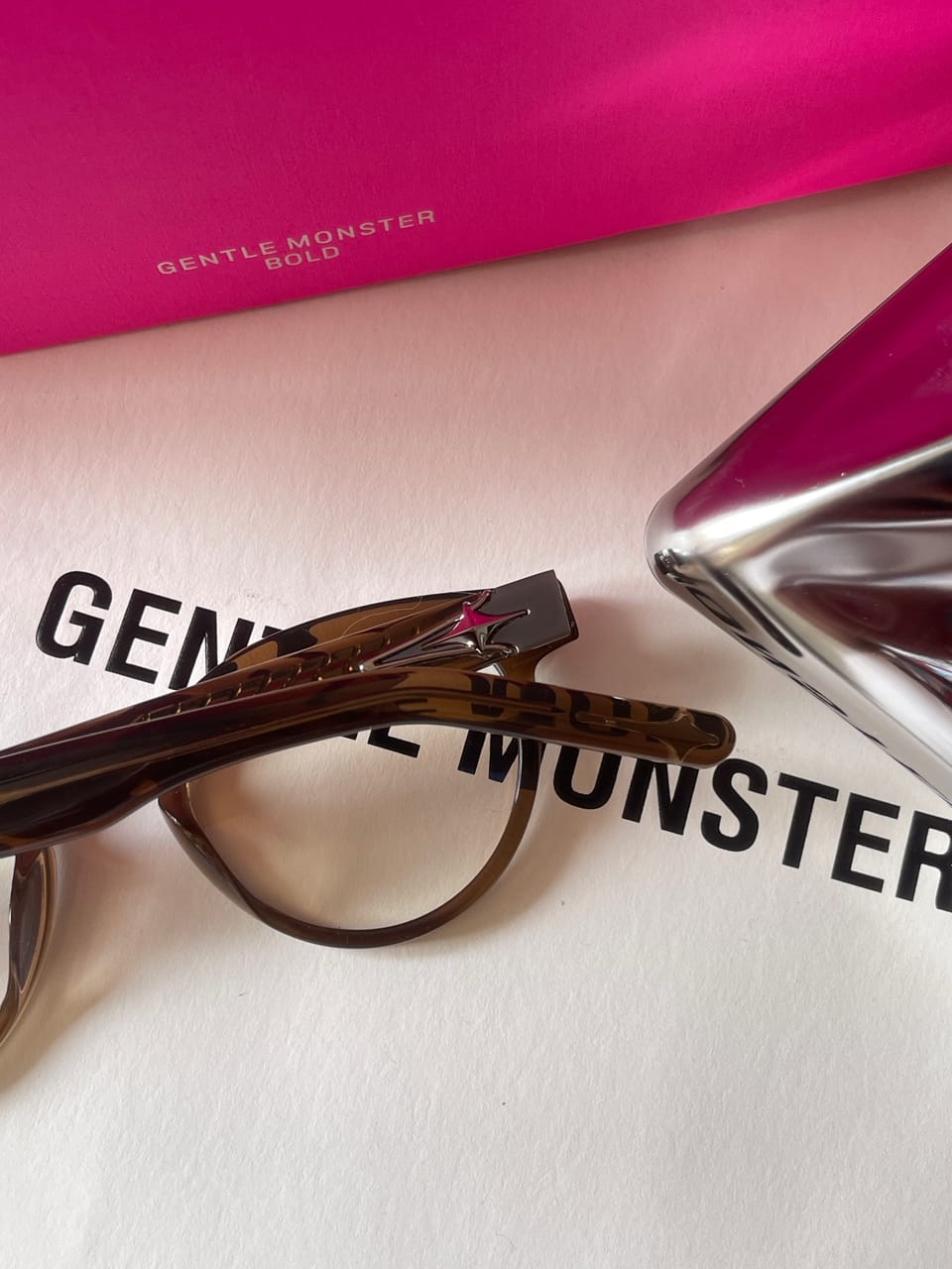 GM RON detail 2