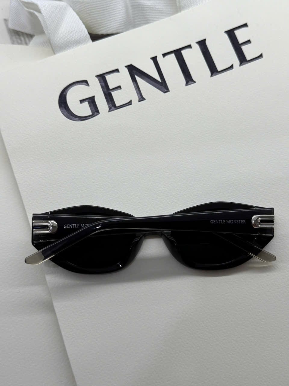 GM DADA 01 detail 2