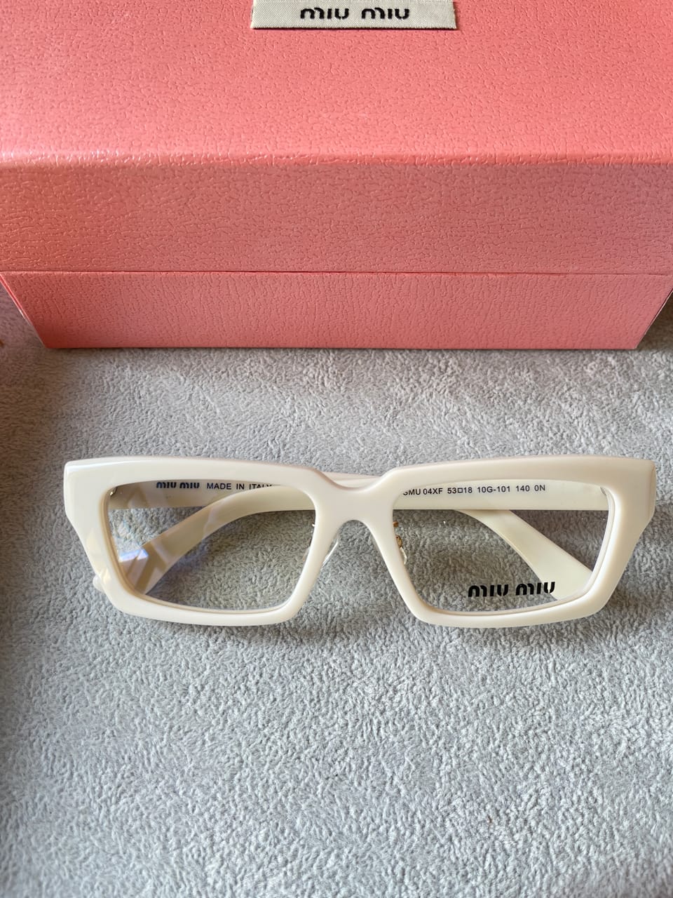 MIU MIU SMU 04XF