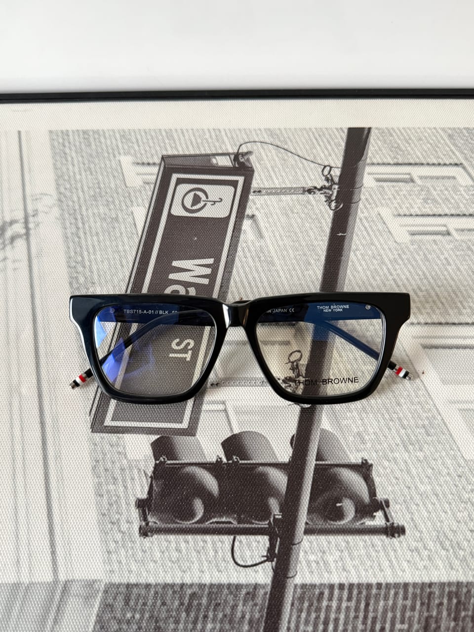 THOM BROWNE TBS 715
