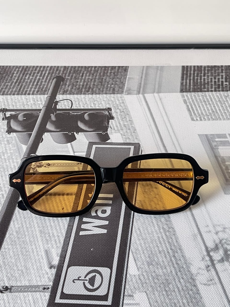 GUCCI GG0072S - Góc chụp 1