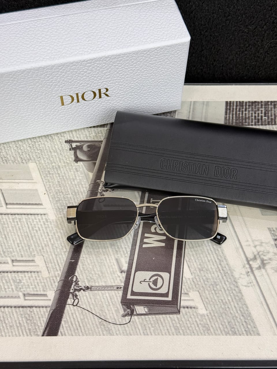DIOR DIOR LABEL S2U