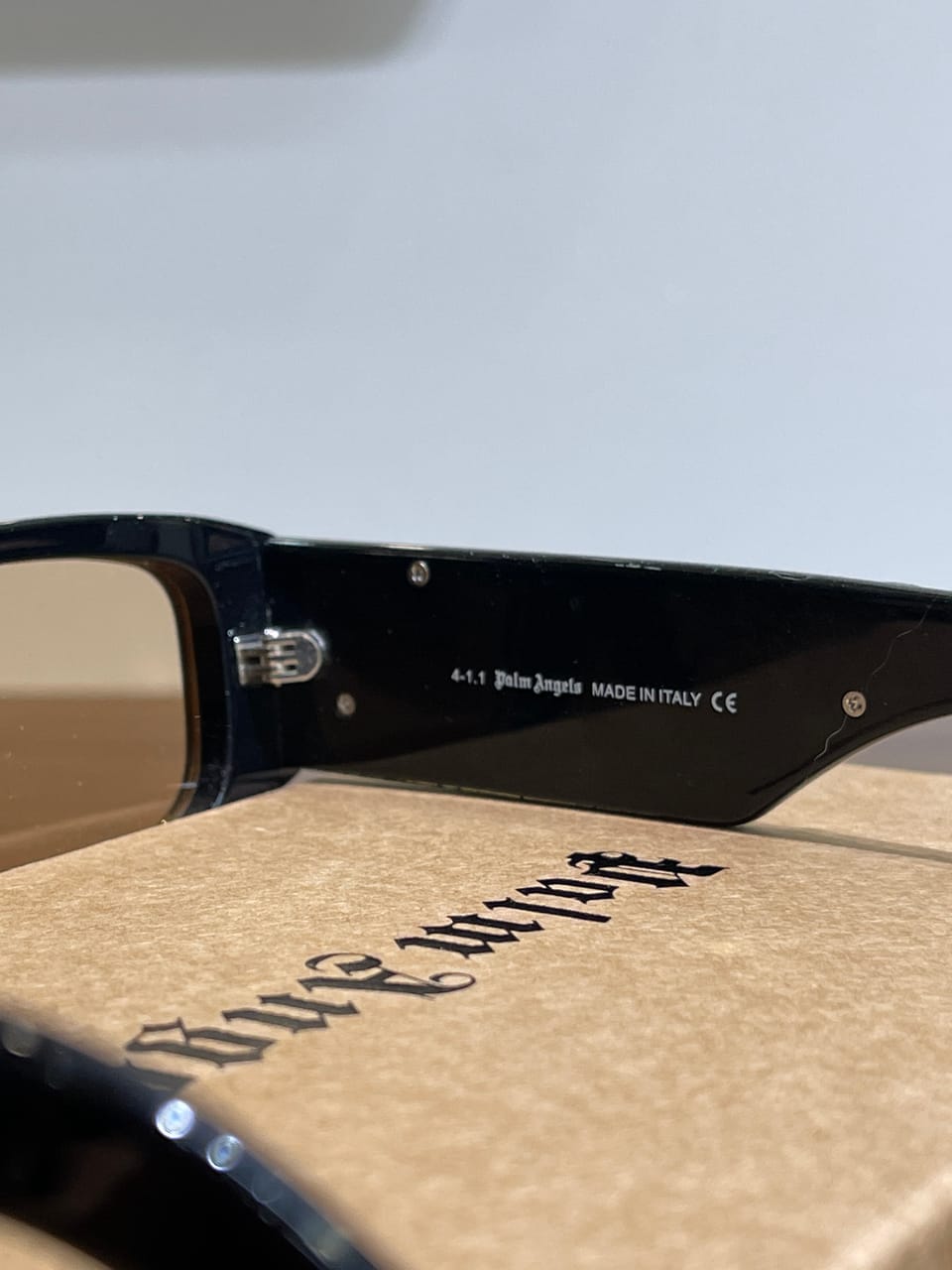 LUXURY PERI001 detail 2