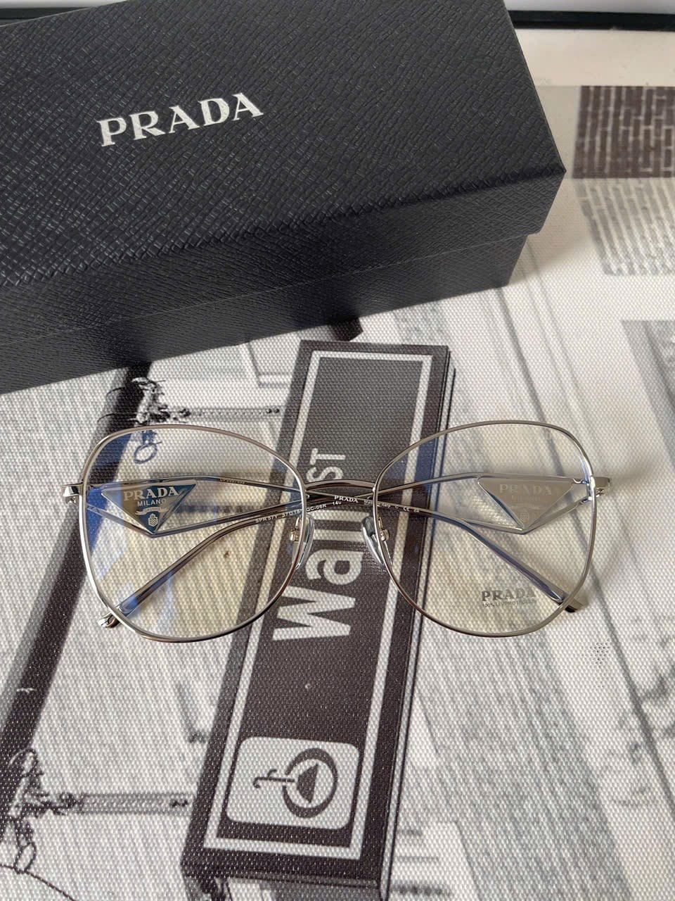 PRADA SPR 57Y