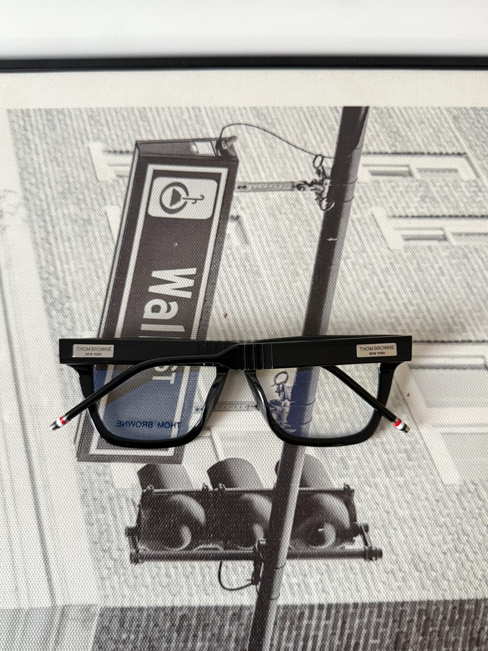 THOM BROWNE TBS 715 detail 2