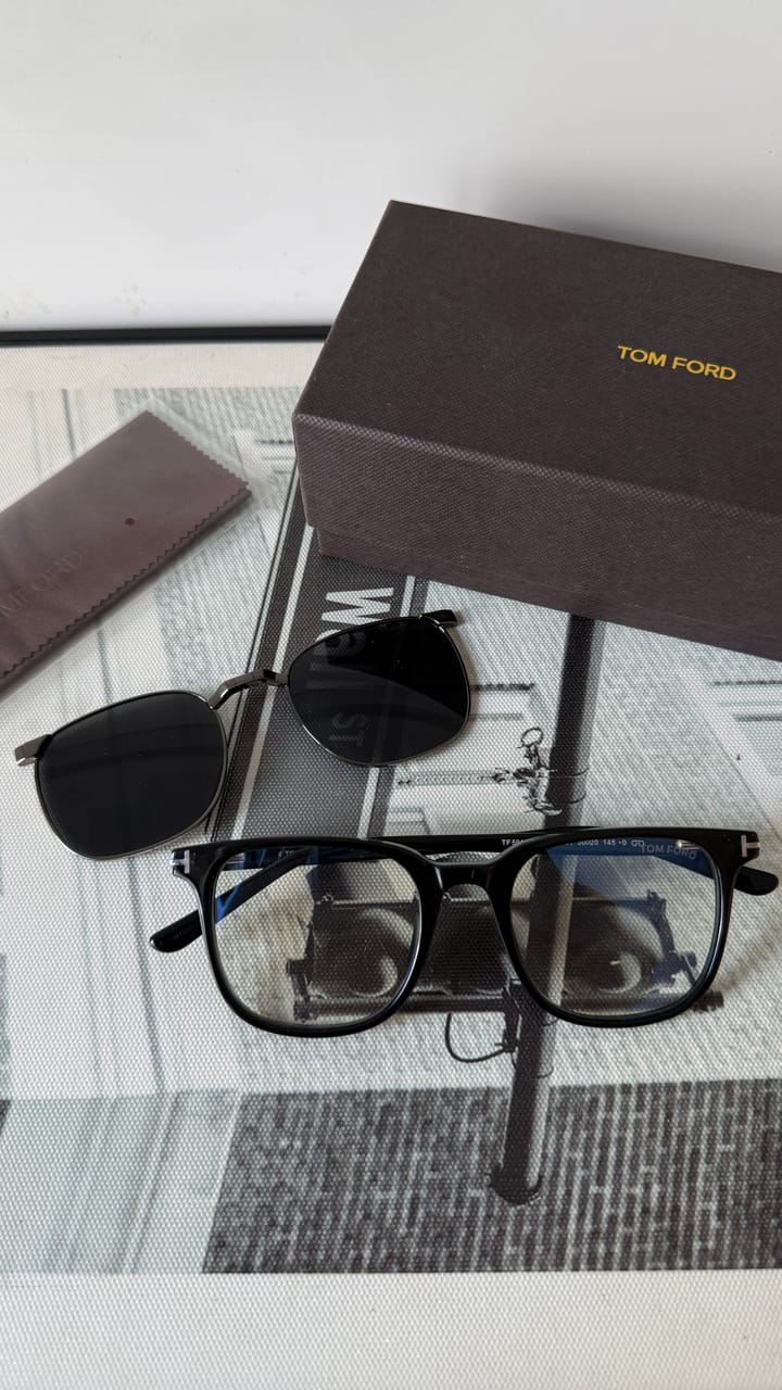 TOM FORD TF 5916-B detail 2